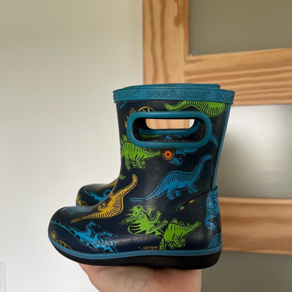 Bogs Navy Blue Dinosaur Rain Boots size 7